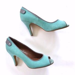Marco Santi Ryan Suede Open Toe Green Heels